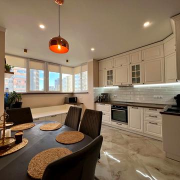 Олени Пчілки вул., 7