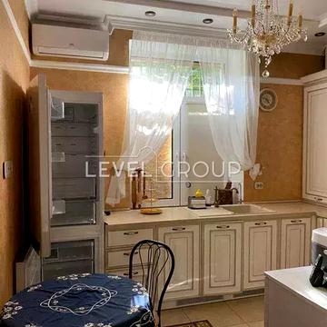 Академіка Шалімова вул. (Героїв Севастополя), 24/2