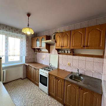 Кільцева вул., 5