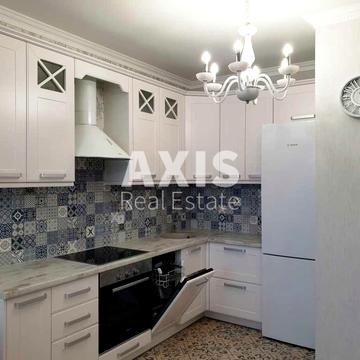 Джона Маккейна вул. (Івана Кудрі), 20-А