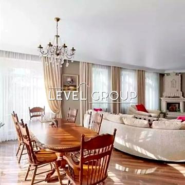 Золочівський пров., 4