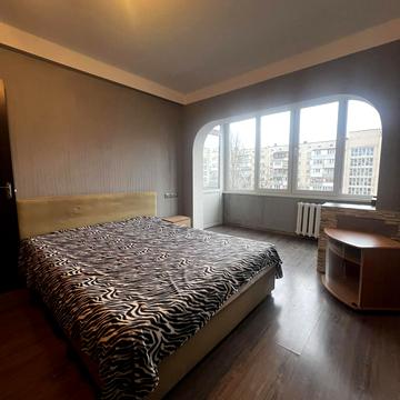 Олега Мудрака вул. (Генерала Наумова), 23-Б