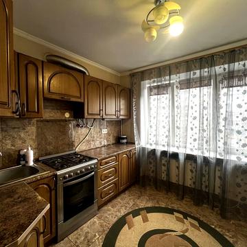 Соломії Крушельницької вул., 62а