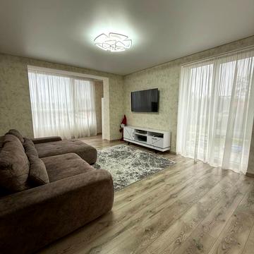 Вячеслава Чорновола вул., 98а