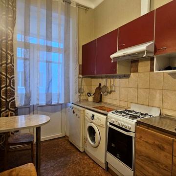 Олени Степанівни вул. (Ленінградська), 44