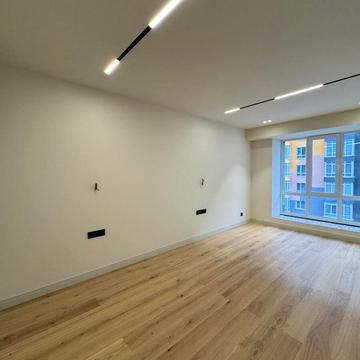 Приозерна вул., 28