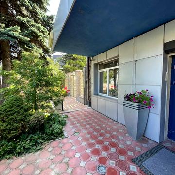 Польова вул., 57