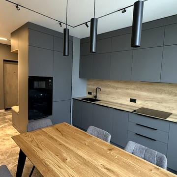 Олеся Бердника вул., 1-В