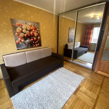 Надії Світличної пров. (Волго-Донський), 1