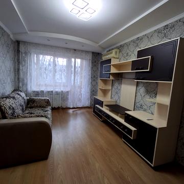 Небесної Сотні просп. (Маршала Жукова), 19