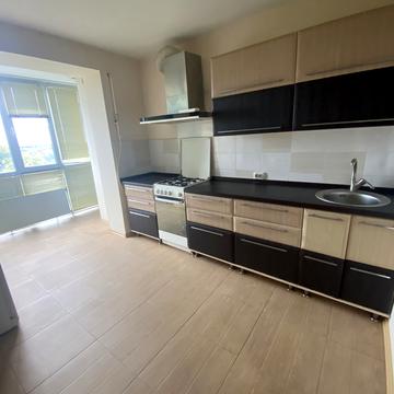 Соборна вул. (), 10-А