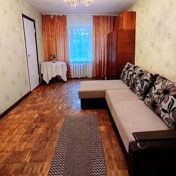 Академіка Доброхотова вул., 26