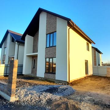 Сергія Параджанова вул.