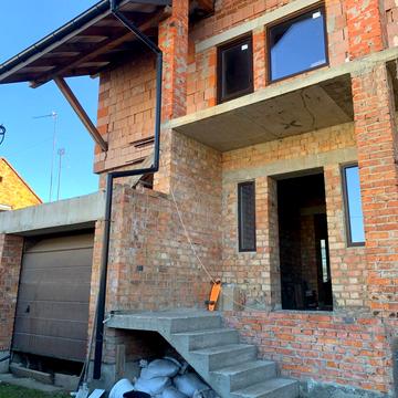 Широка вул.