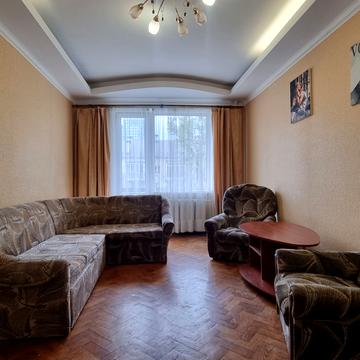 Михайла Бойчука вул. (Кіквідзе), 13