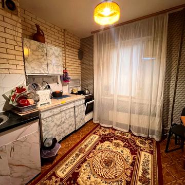 Михайла Грушевського просп., 159