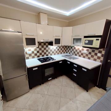 Михайла Лушпи просп., 9