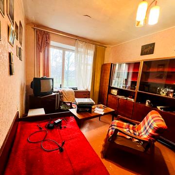 Миколи Амосова, 8