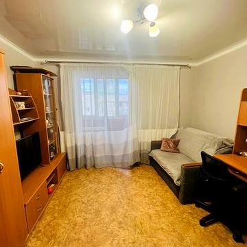 Будівельників, 38