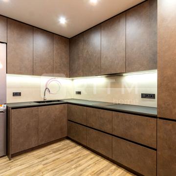 Бельведерська вул., 32-Б