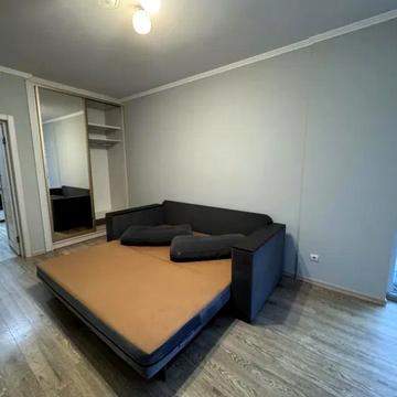 Тараса Шевченка вул., 25