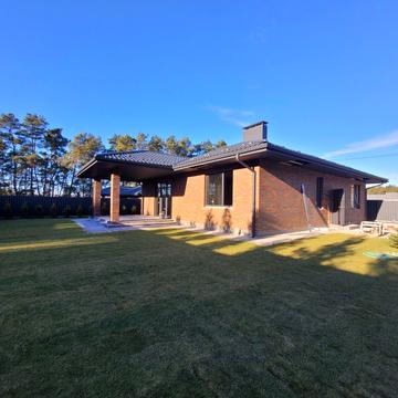 Жовтнева вул.