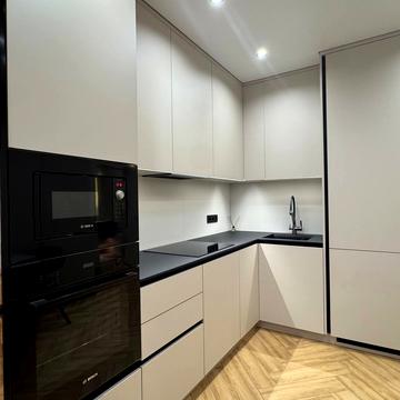 Університетська вул., 3/5