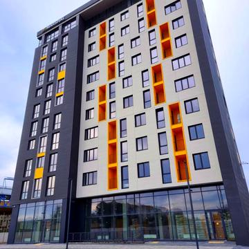 Братів Гипиків вул. (Оренбурзька), 1