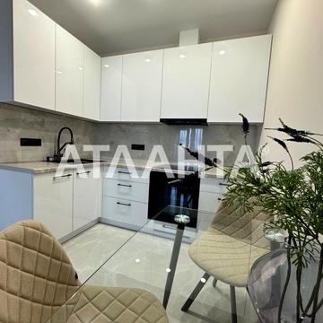 Варненська вул., 29