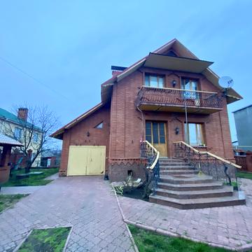 Братська вул.