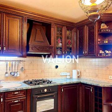 Боголюбова вул., 14