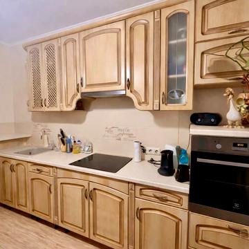 Єлизавети Чавдар вул., 7