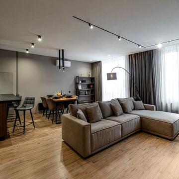 Саперне Поле вул., 5