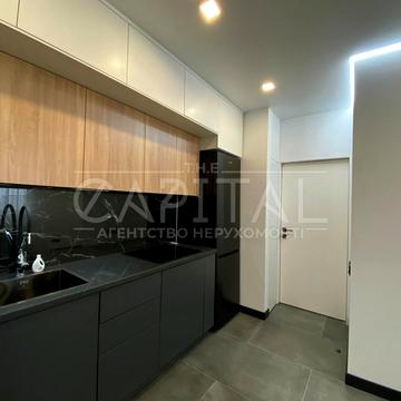 Івана Виговського вул. (Маршала Гречка), 10-К