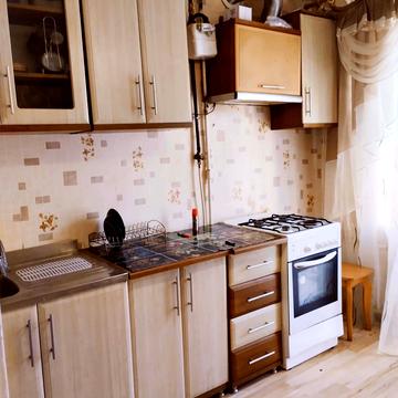 Івана Миколайчука вул., 4