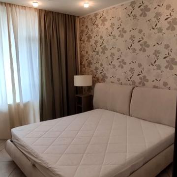 Михайла Грушевського вул., 34-А