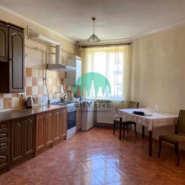 Хіміків вул., 21