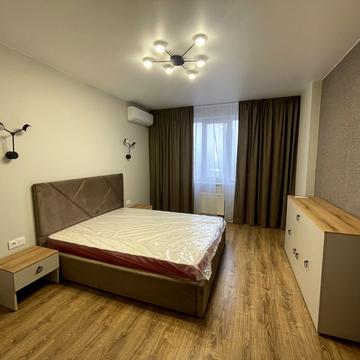 Загорівська вул. (Багговутівська), 25