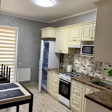 Тараса Шевченка вул., 25