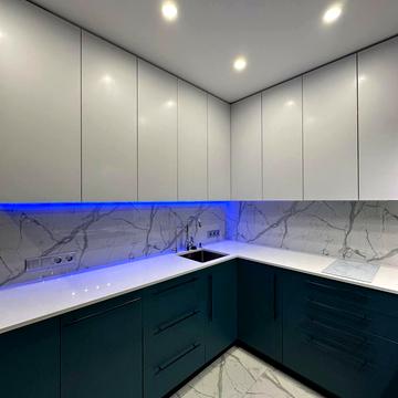 Каховська вул., 56