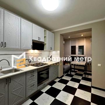 Волошкова вул., 2