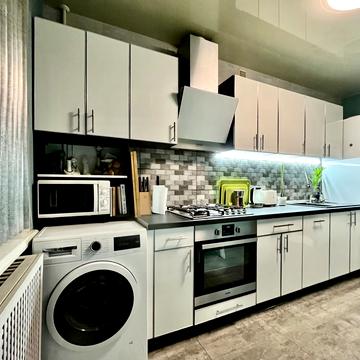 Коцюбинського вул., 81