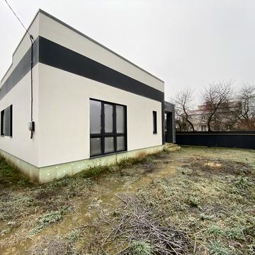 Левка Симиренка вул. (Мічуріна)