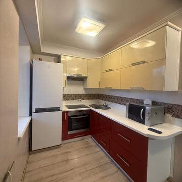 Фабрична, 20