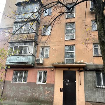 Героїв Крут вул. (Валентини Терешкової), 36