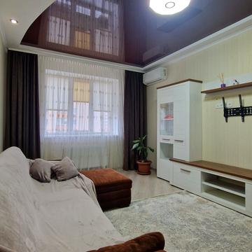 Чубинського вул., 4