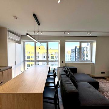 Героїв Крут вул., (Будинок 3)