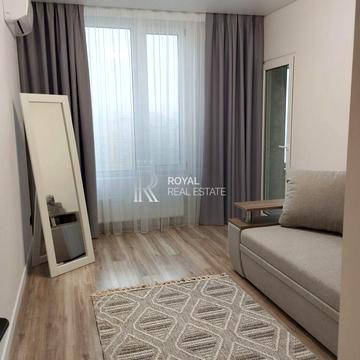 Дніпровська набережна вул., 18-А