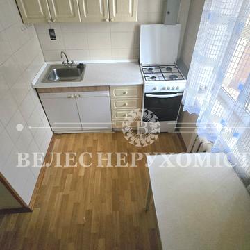 Михайла Котельникова вул., 7