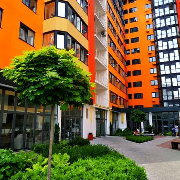 Олексія Вадатурського вул. (Маршала Малиновського), 18